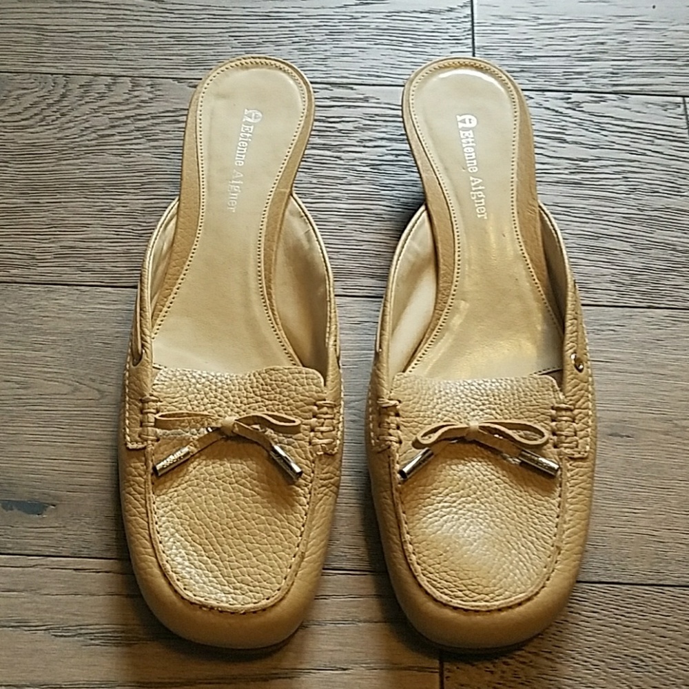 Etienne Aigner camel leather mules 8.5